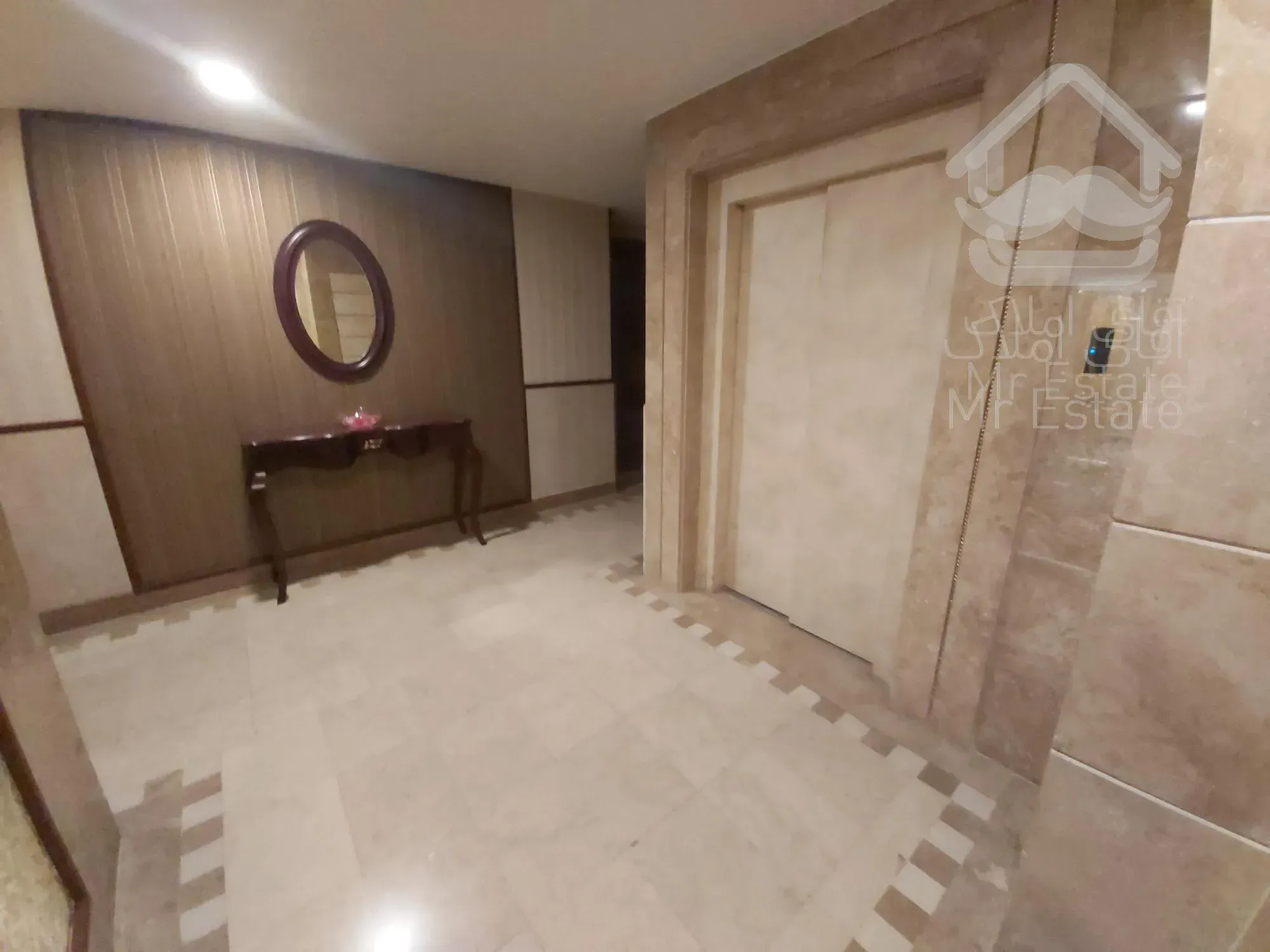 فروش آپارتمان ۱۳۱متر ۲خواب + کلوزت روم (هروی)