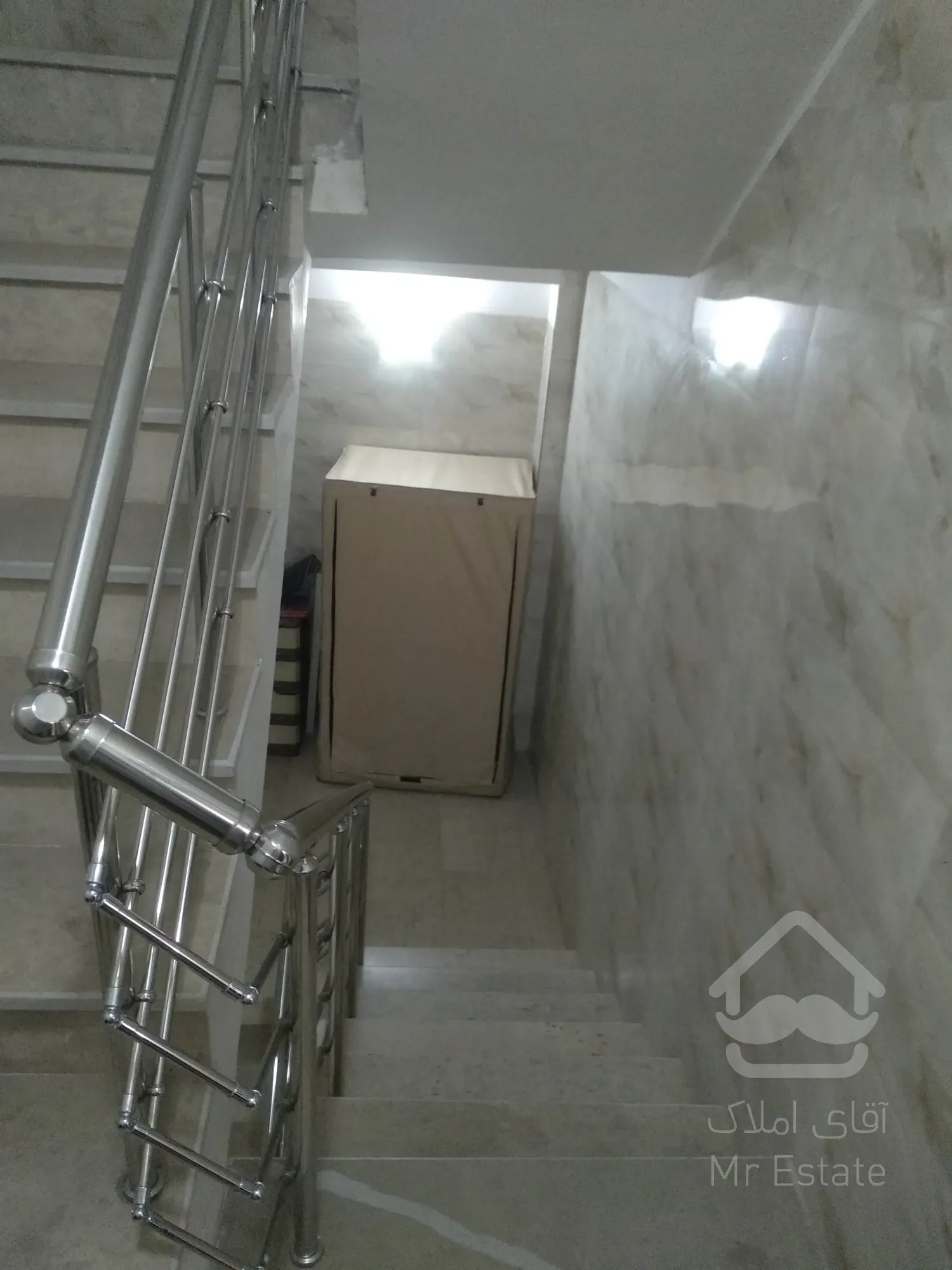 ۸۸متر/۲خواب/سالن پرده خور