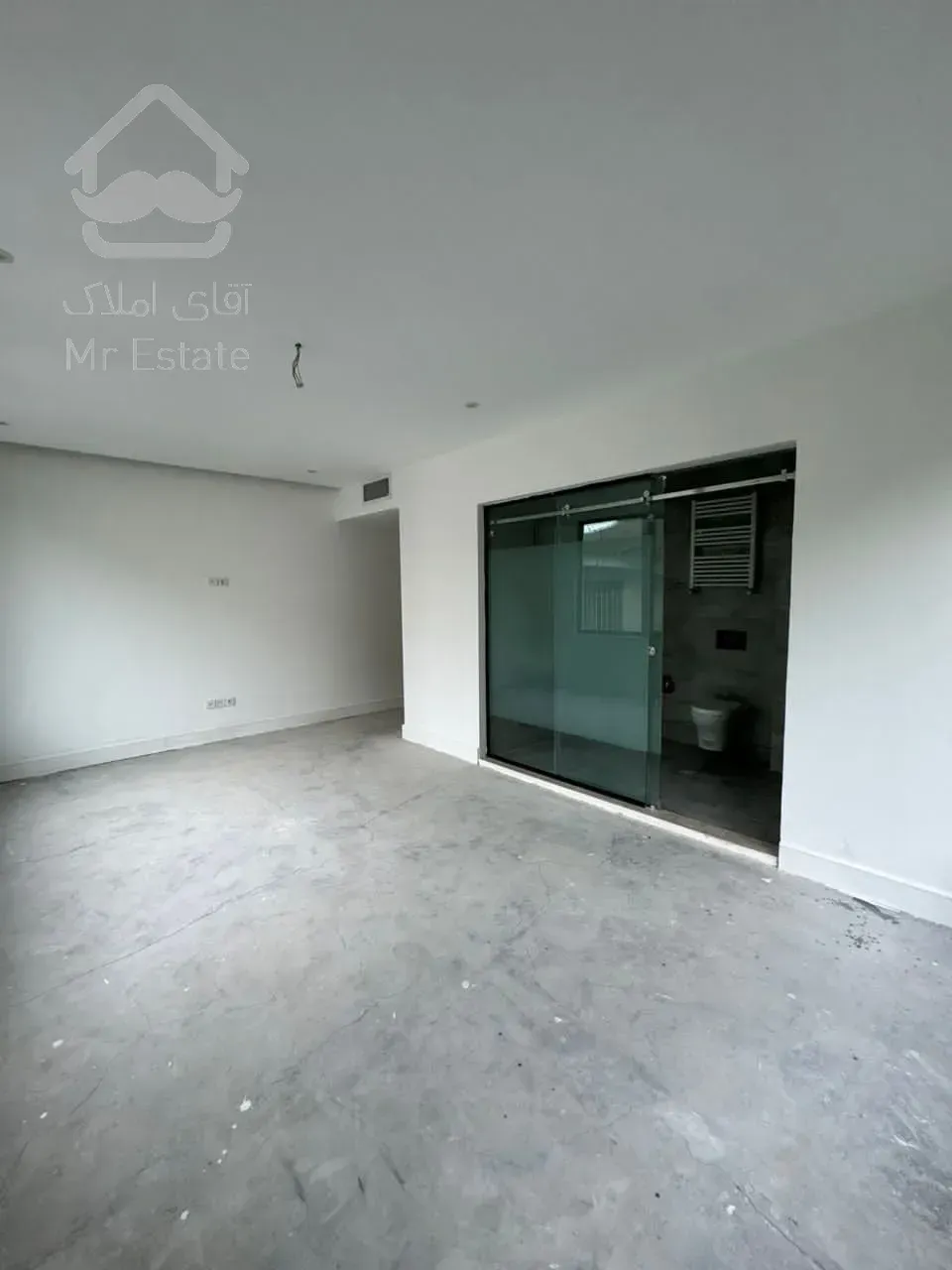 رهن و اجاره ویلا مدرن ۹۰۰متری لوکس استخردار رویان