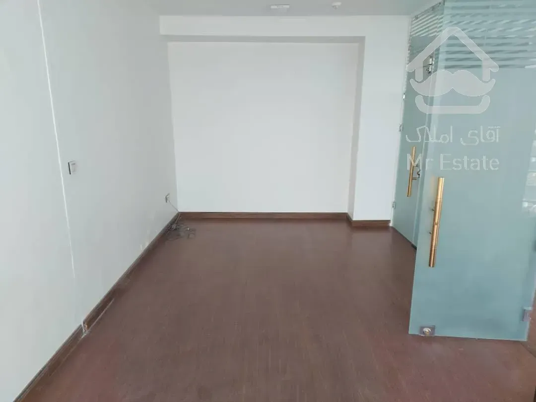 ۷۰ متر موقعیت اداری