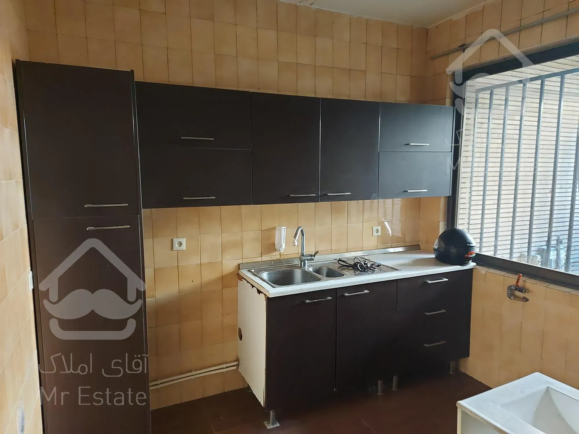 فروش آپارتمان ۱۰۳متر ۳خواب ایرانشهر مفتح جنوبی