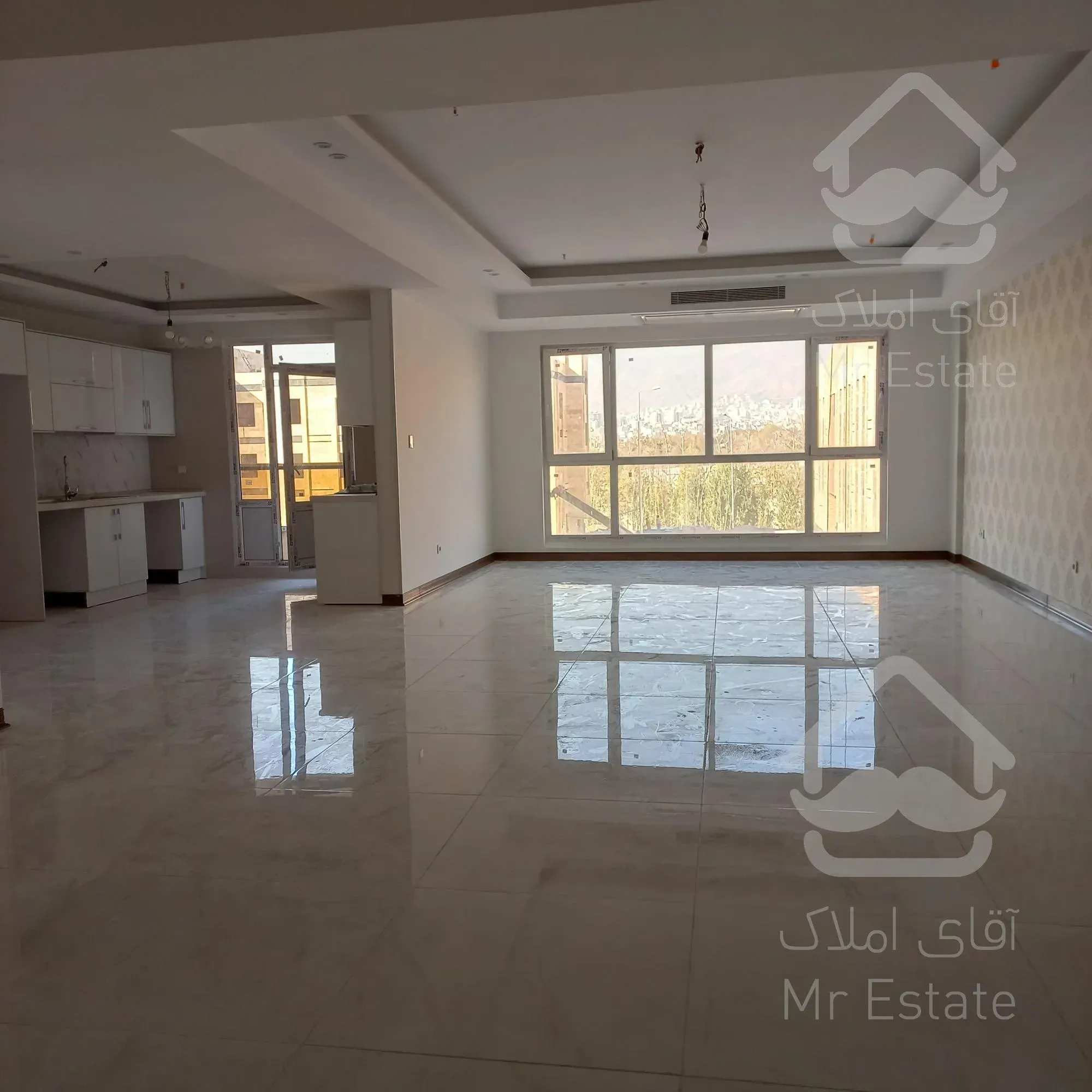 برج هوشمند منطقه/۱۴۸ متر، سالن پرده خور