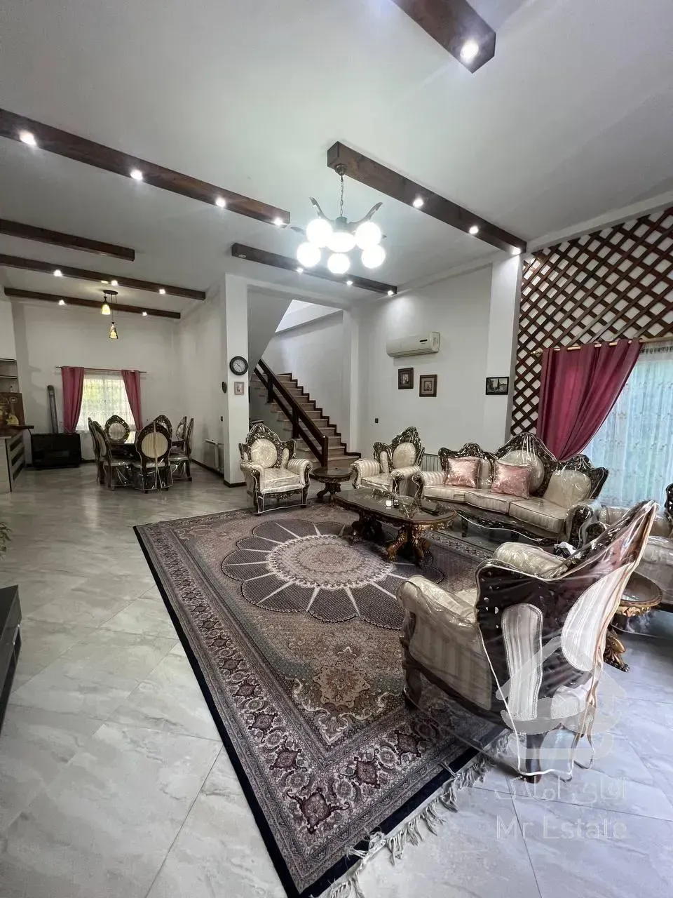 اجاره ویلا مبله شهرکی استخردار