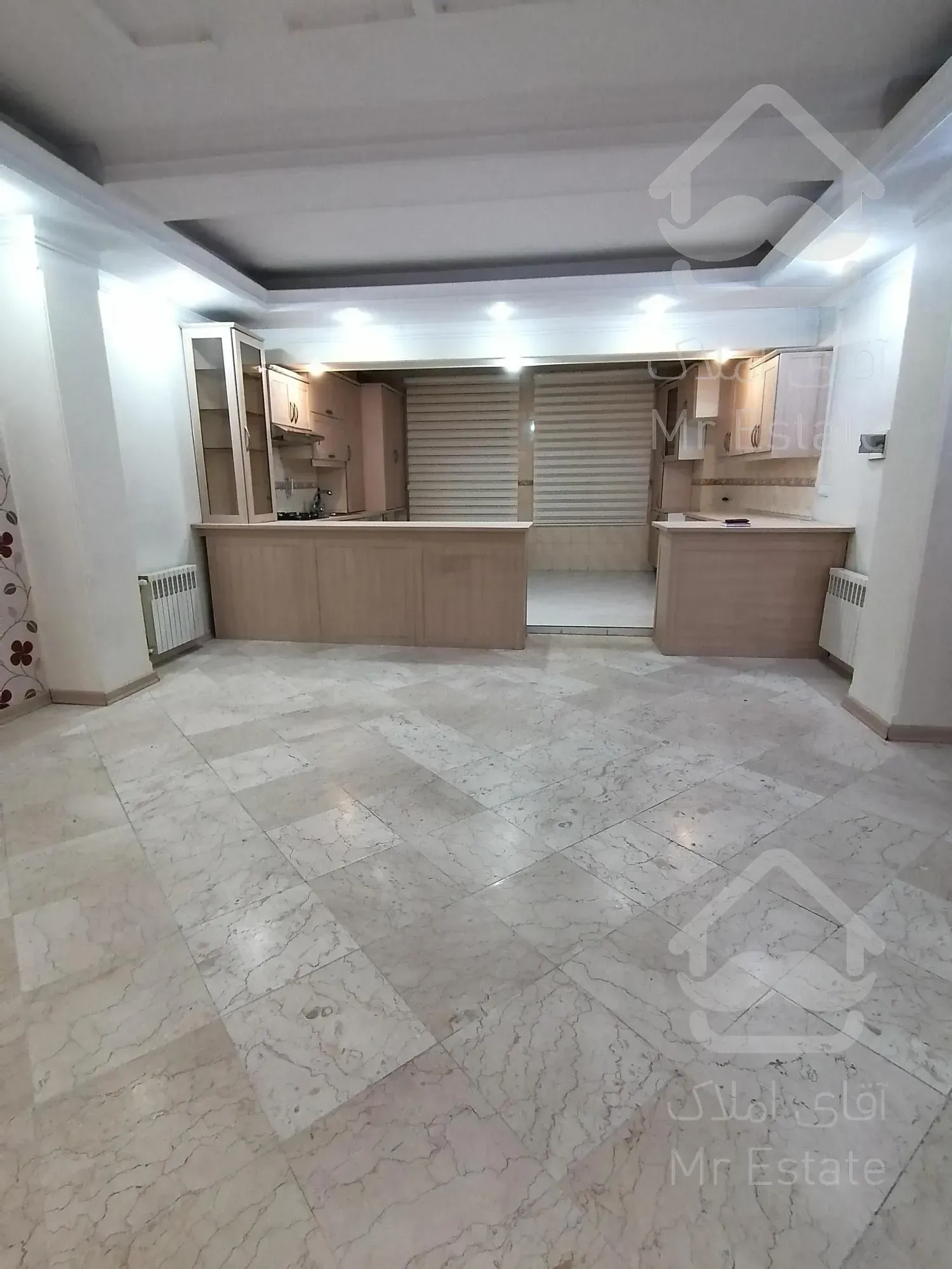 118 متر، فول امکانات، آلاله شرقی