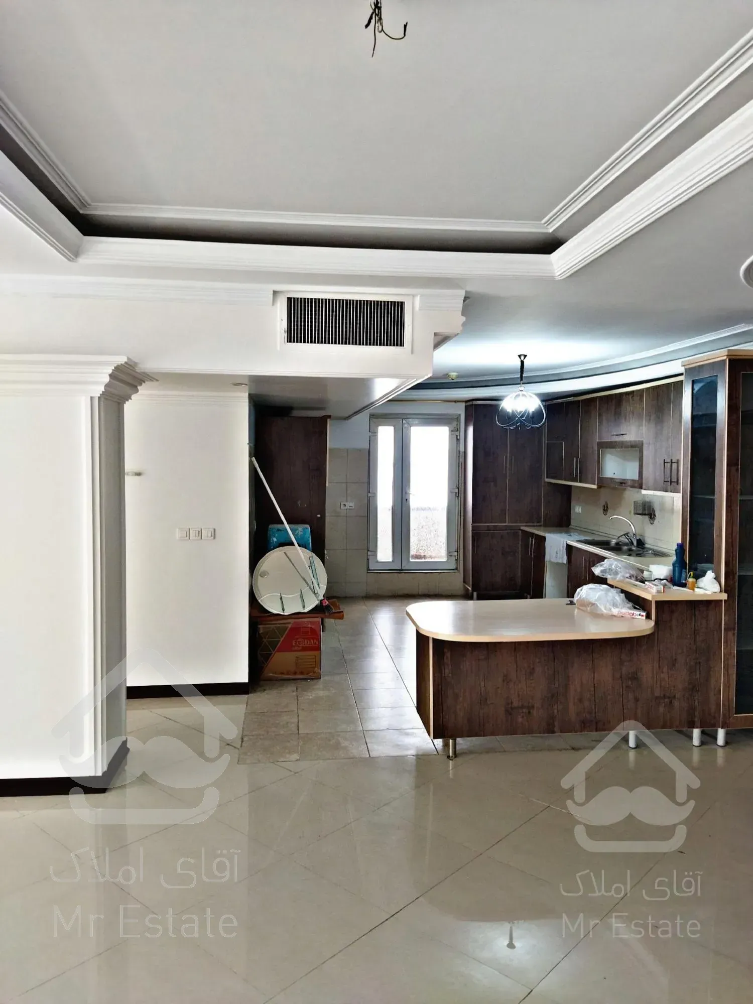 رهن و اجاره آپارتمان ۱۴۰ متری در چیتگر