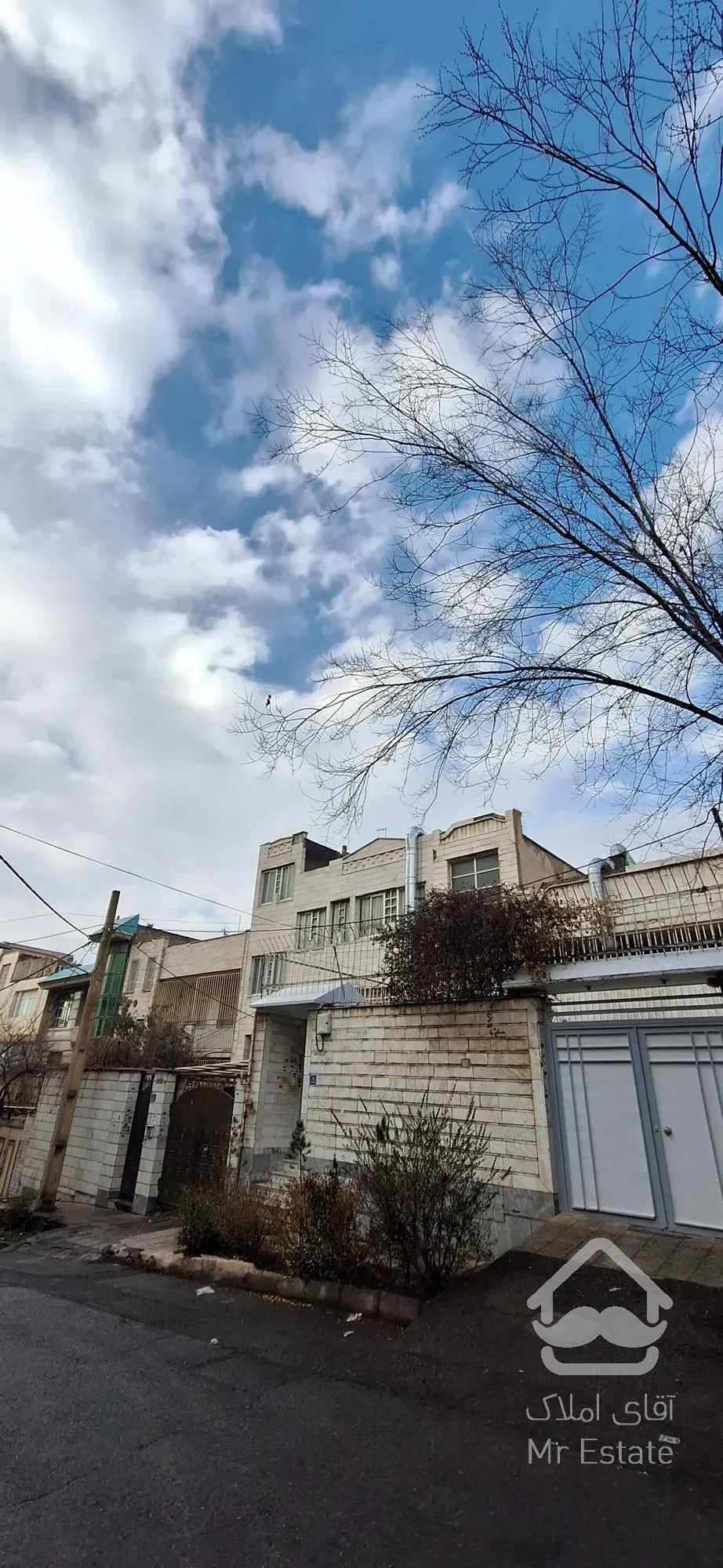 ویلایی دو طبقه شمالی فروشی