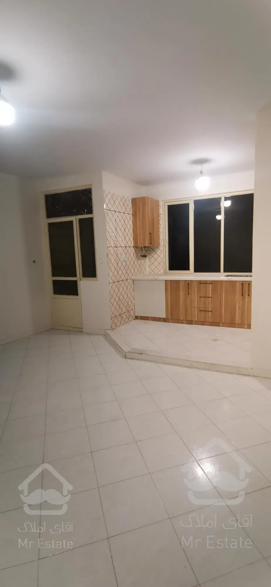 65متری تک واحدی فول بازسازی پارکینگ دار