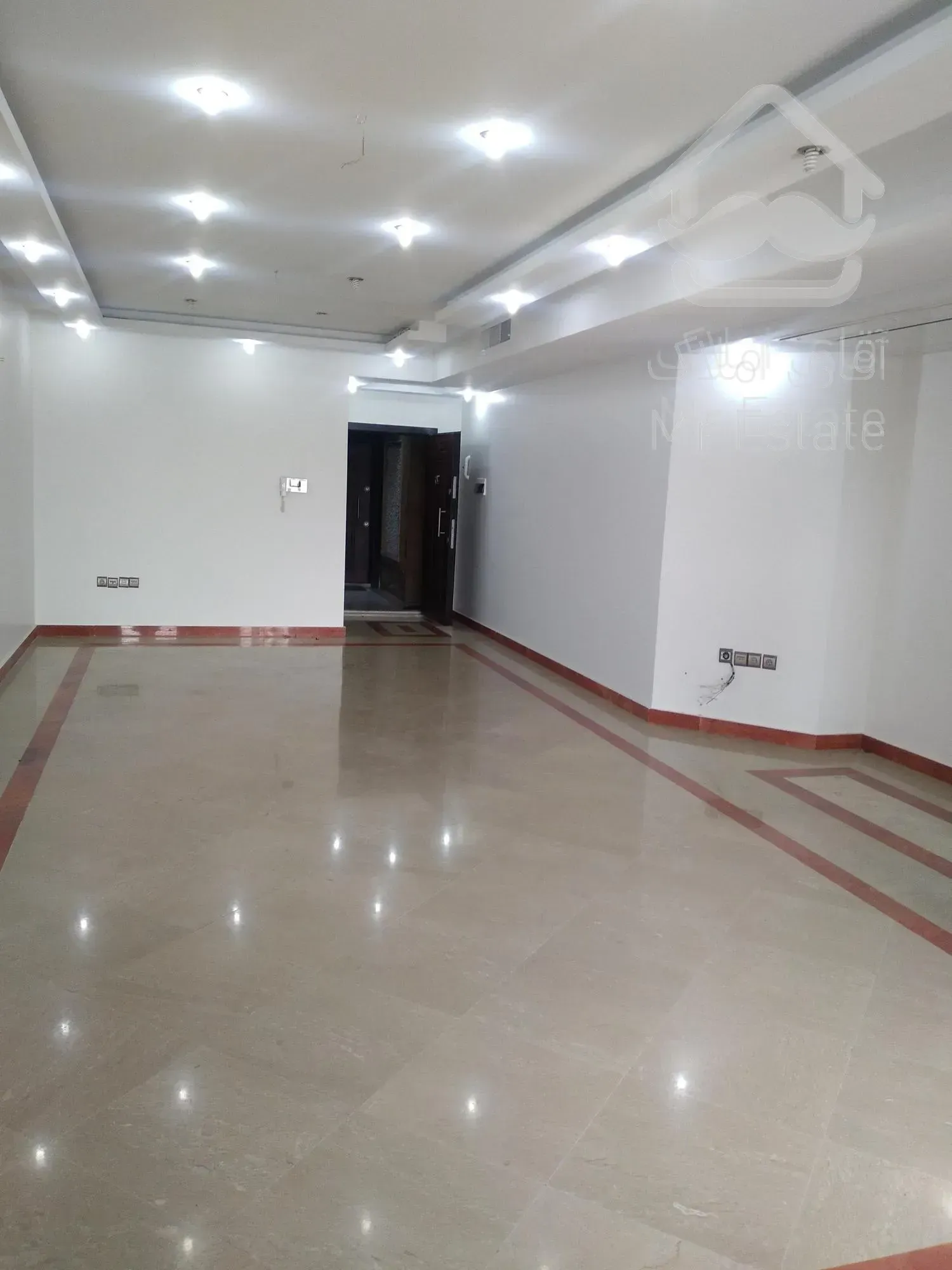 ۸۰ متر موقعیت اداری جردن