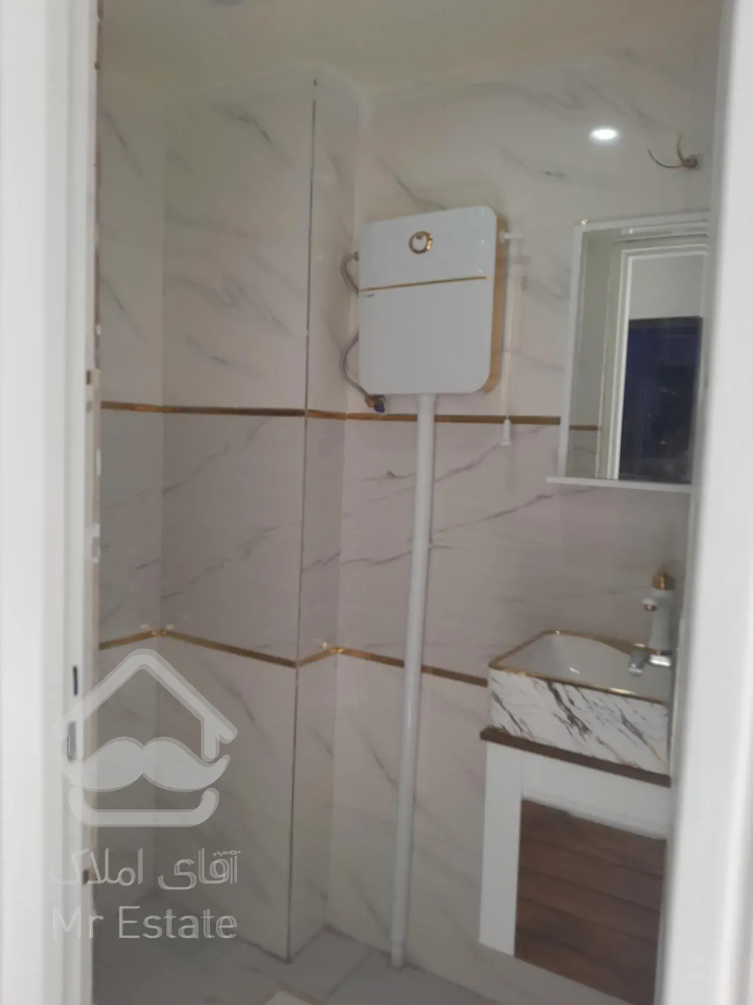 اپارتمان ۸۵ متری نوساز فول امکانات