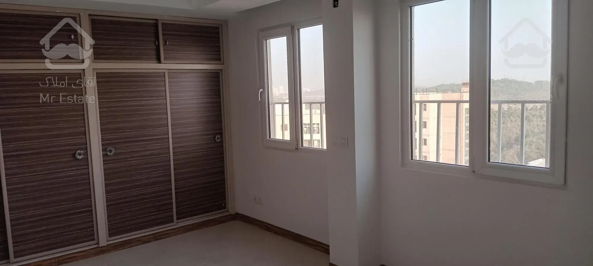 ۲۳۵ متر / ۴خواب/ دریاچه/مجلل و شیک