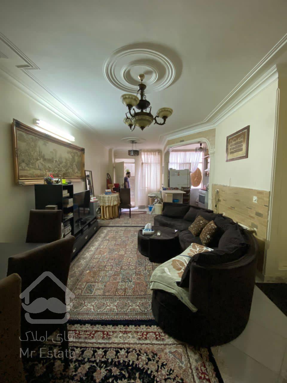 فروش آپارتمان ۸۸ متری در شهران جنوبی قائم فول دو خواب سالن پرده خور