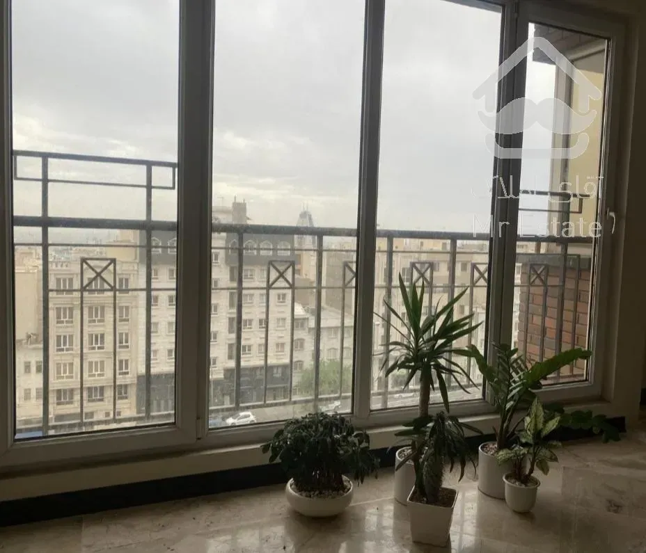 ۱۴۰ متر ۳ خواب فول امکانات تراورتن