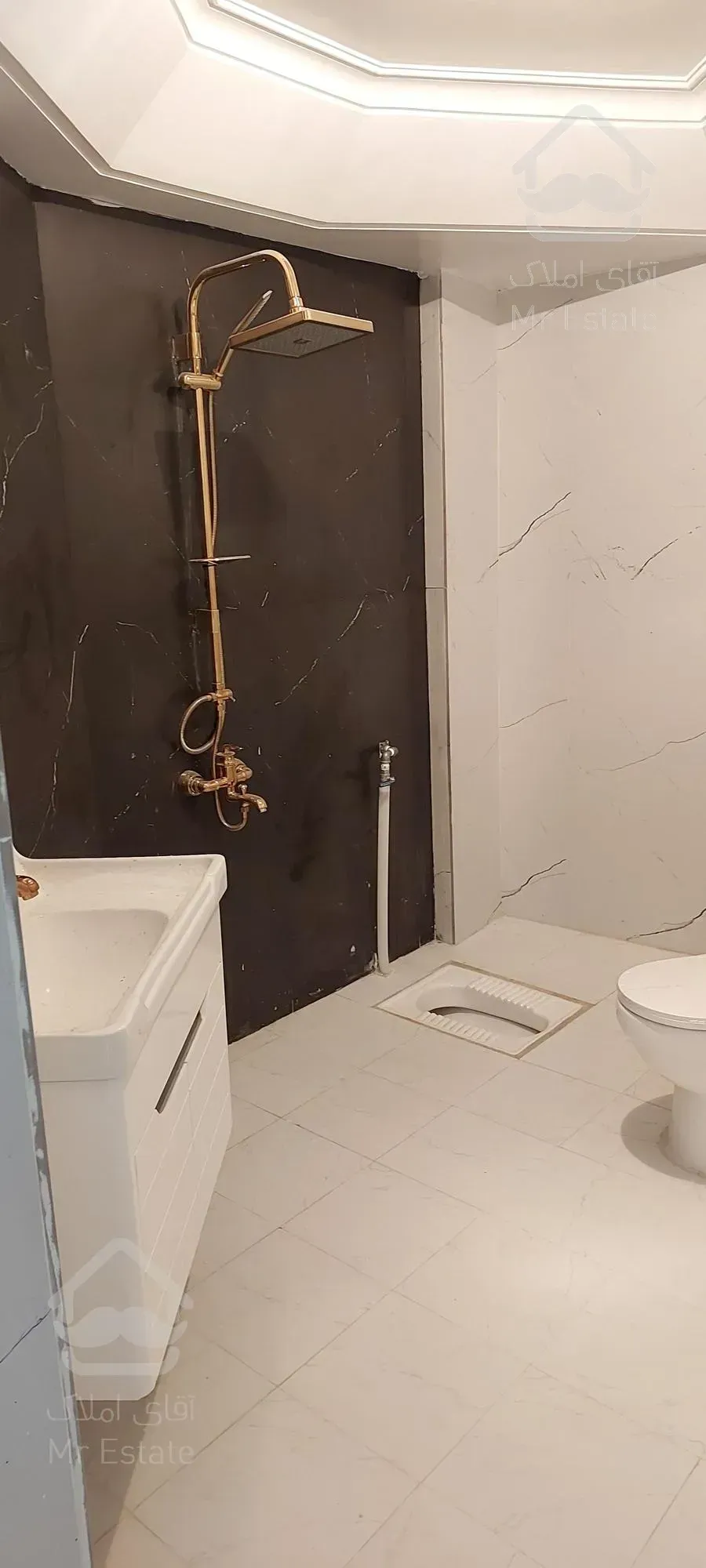 ۴۵۰ متر مستغلات شهرک غرب رهن کامل