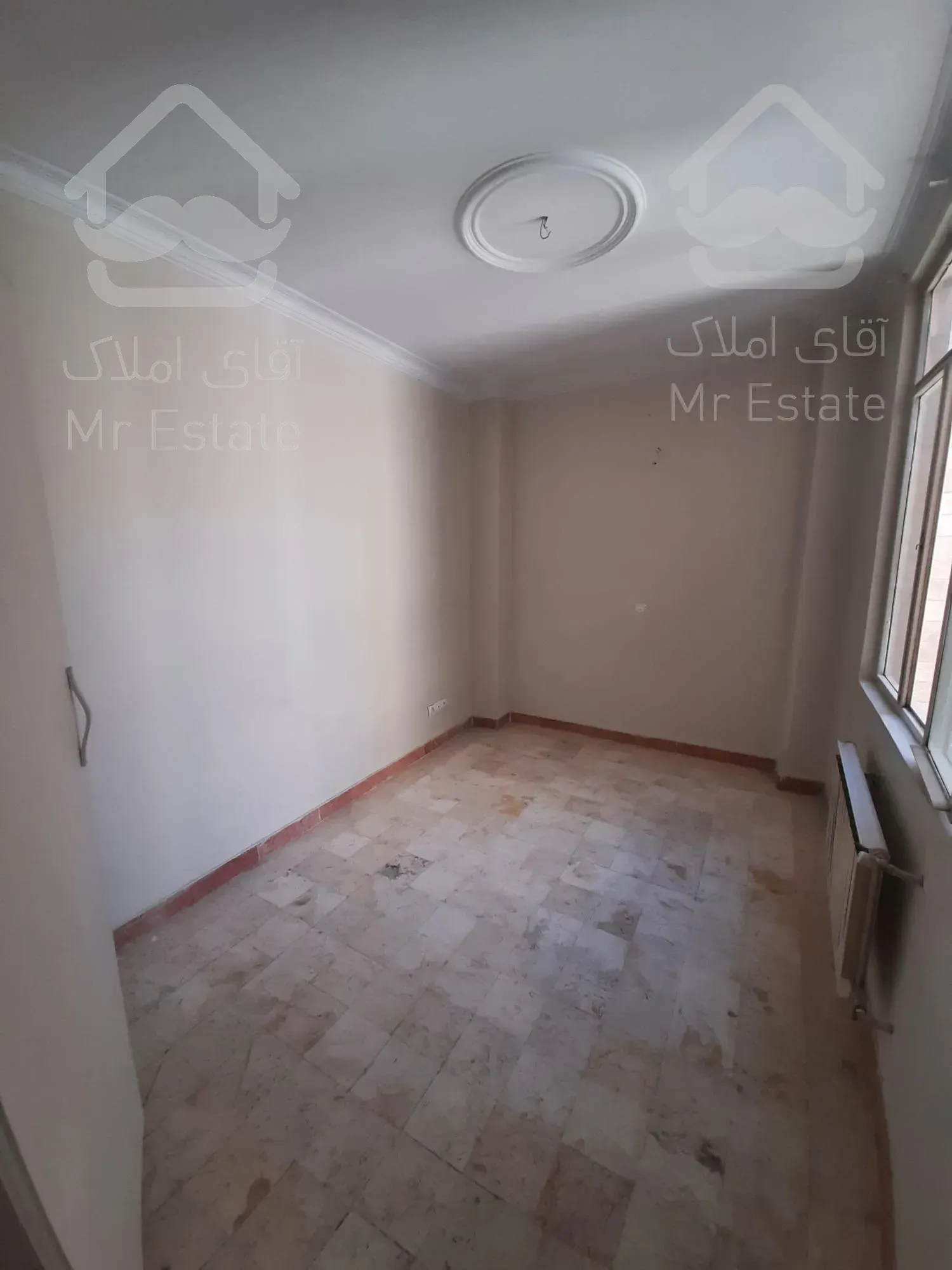 ۱۰۰ متری فول امکانات