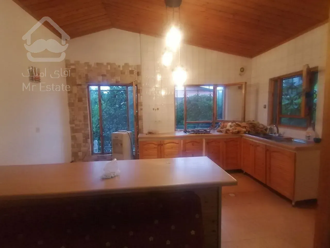 رهن و اجاره ویلا تخلیه شهرکی ۲۵۰متری یکتاسرا