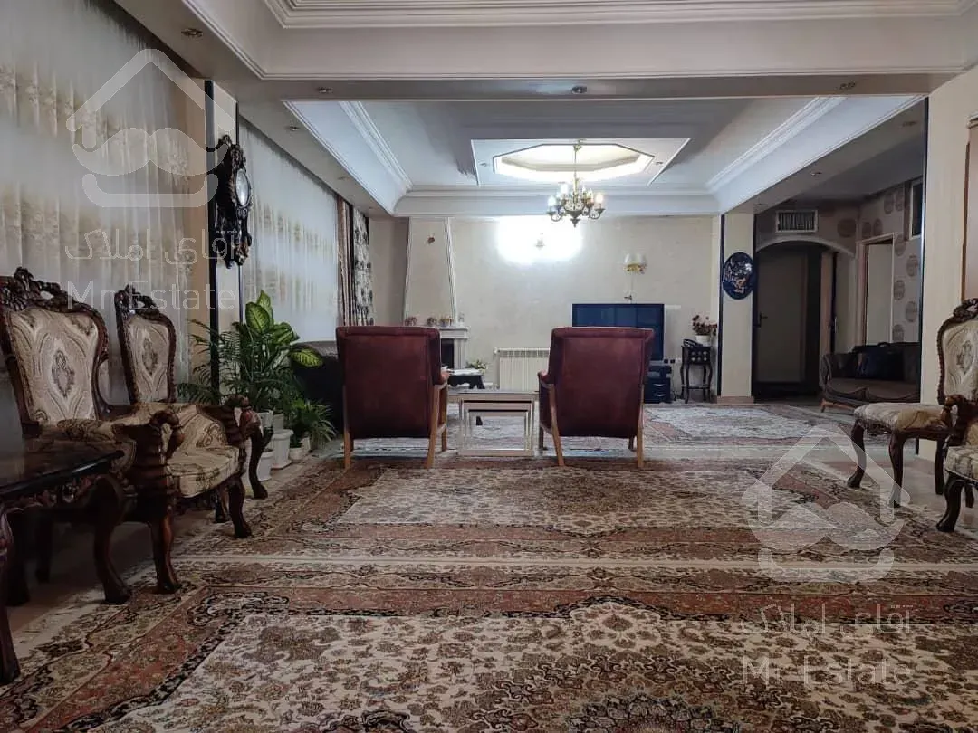 ۱۵۲متر۳خواب*تاپ لوکیشن فردیس*موقعیت اداری مسکونی*وام دار*