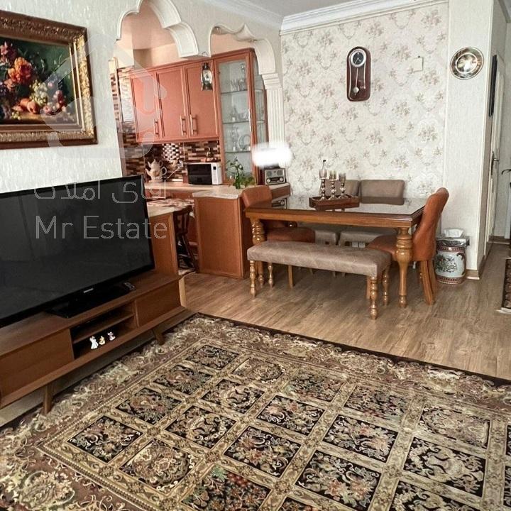 فروش آپارتمان ۹۸ متری در شهران شمالی وسک فول دو خواب سالن پرده خور
