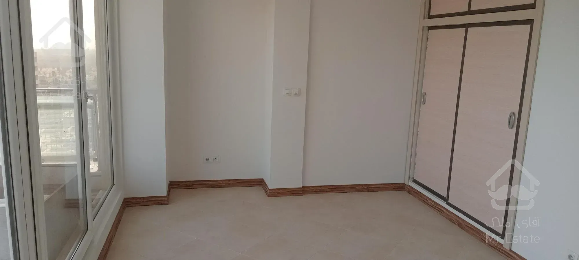 ۲۳۵ متر / ۴خواب/ دریاچه/مجلل و شیک