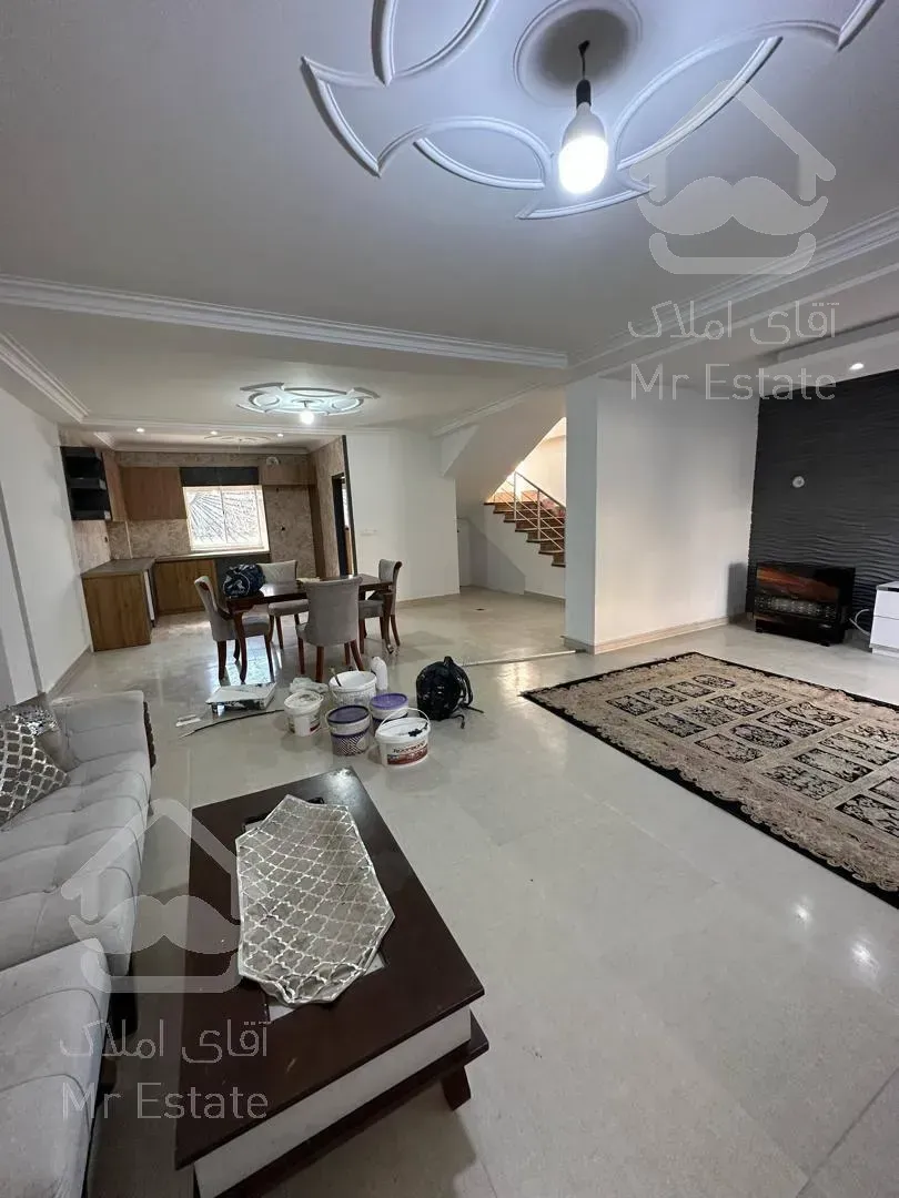 تریبلکس با استخر وروفگاردن ویو ابدی و دلباز