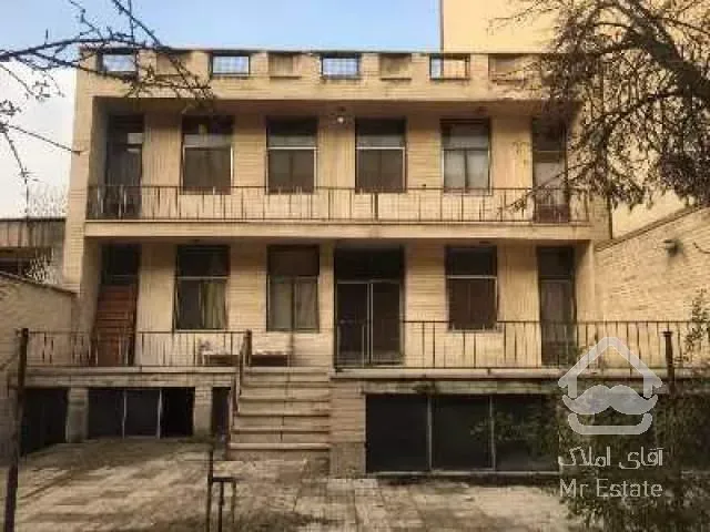 ۶۷۰ متر ویلا کلنگی سرمایه گذاری شهرک غرب