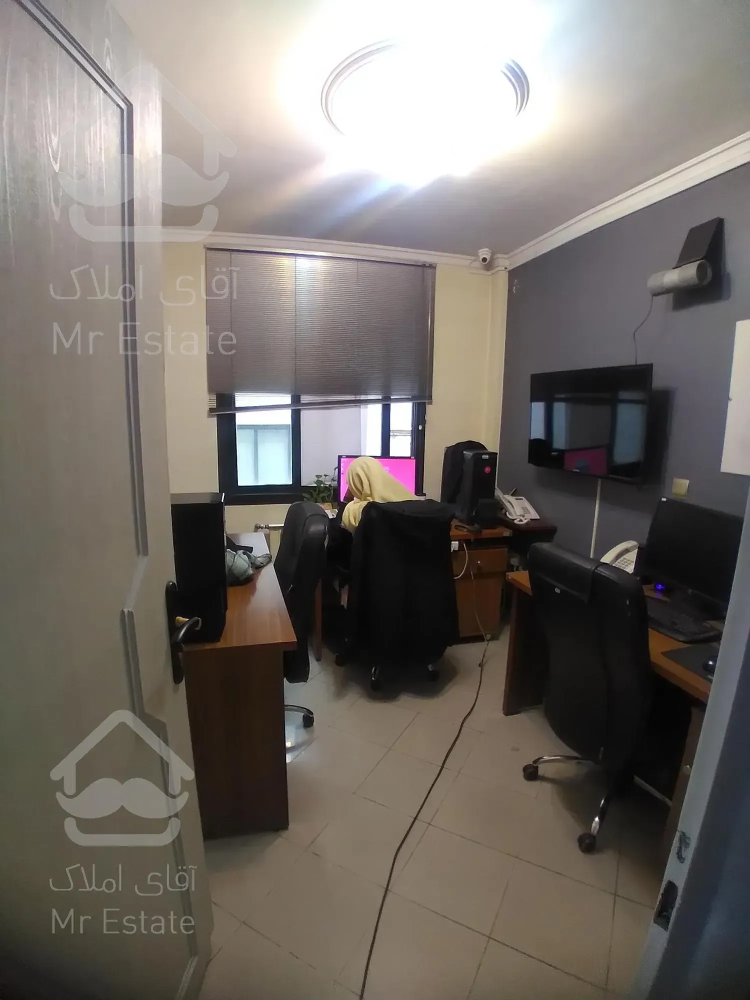 ۹۵ متر موقعیت اداری