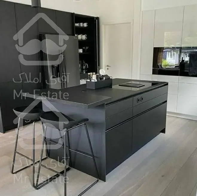 ویلا ۱۱۰۰ متر شهرک غرب زیر قیمت