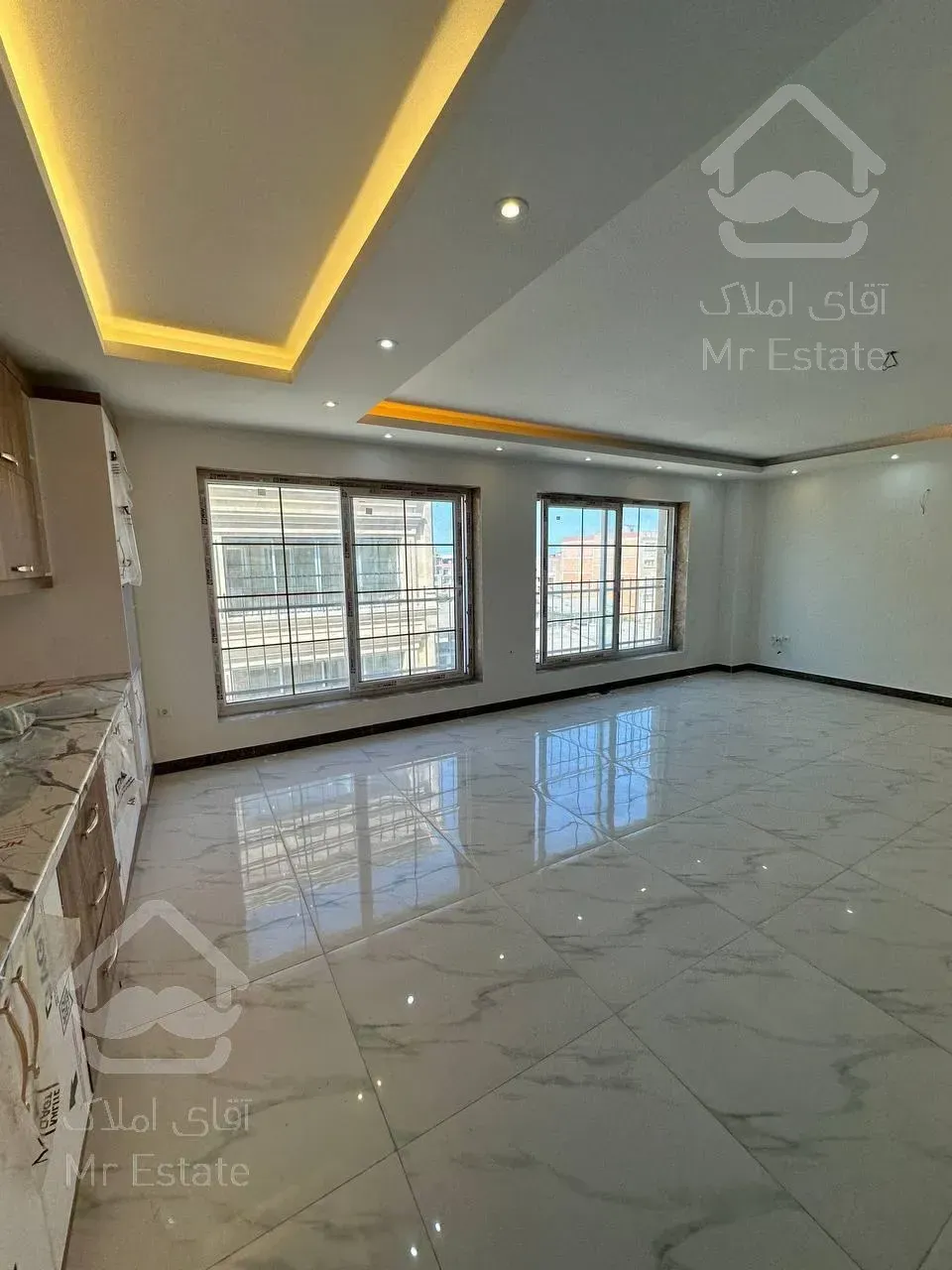 آپارتمان 3خوابه لوکس با موقعیت بی نظیر