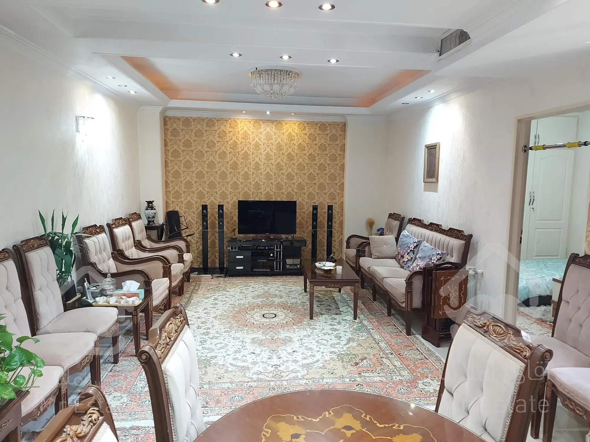 فروش آپارتمان مسکونی ۷۸متر ۲خواب هفت تیر مفتح شمالی