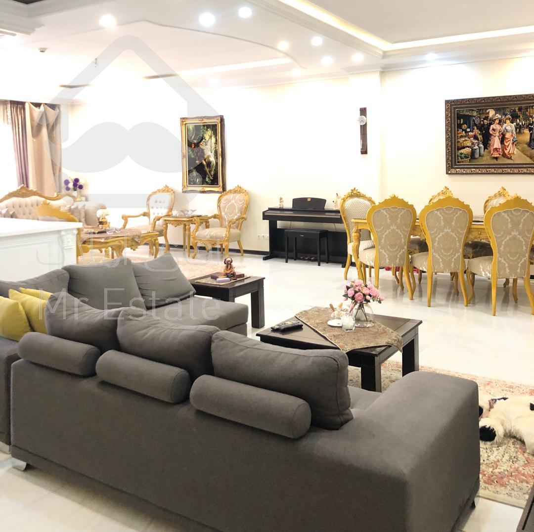 رهن و اجاره آپارتمان مسکونی در فرمانیه ۱۶۰ متر ۳ خواب