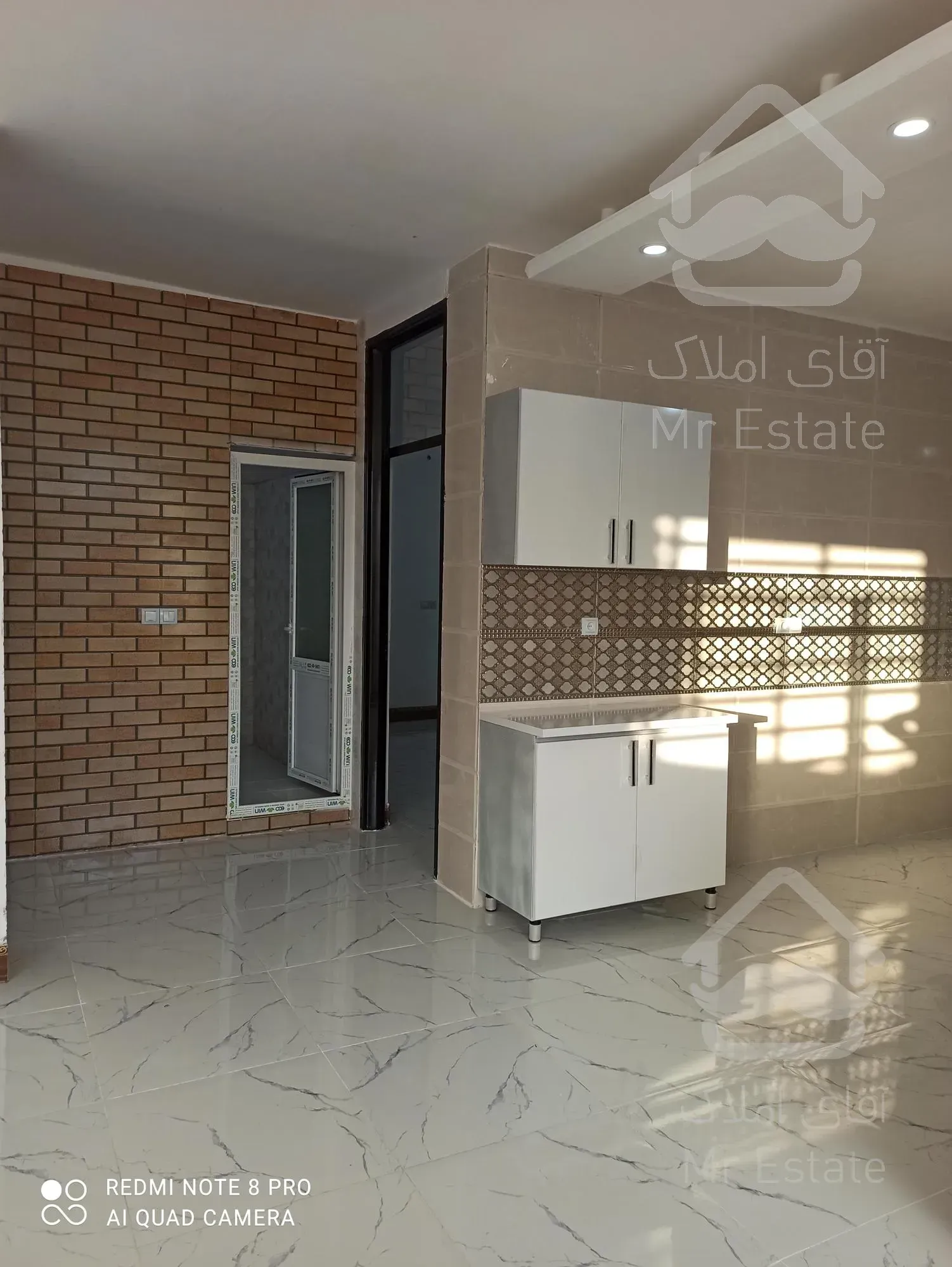 فروش منزل دو طبقه کلید نخورده شیراز - کرونی