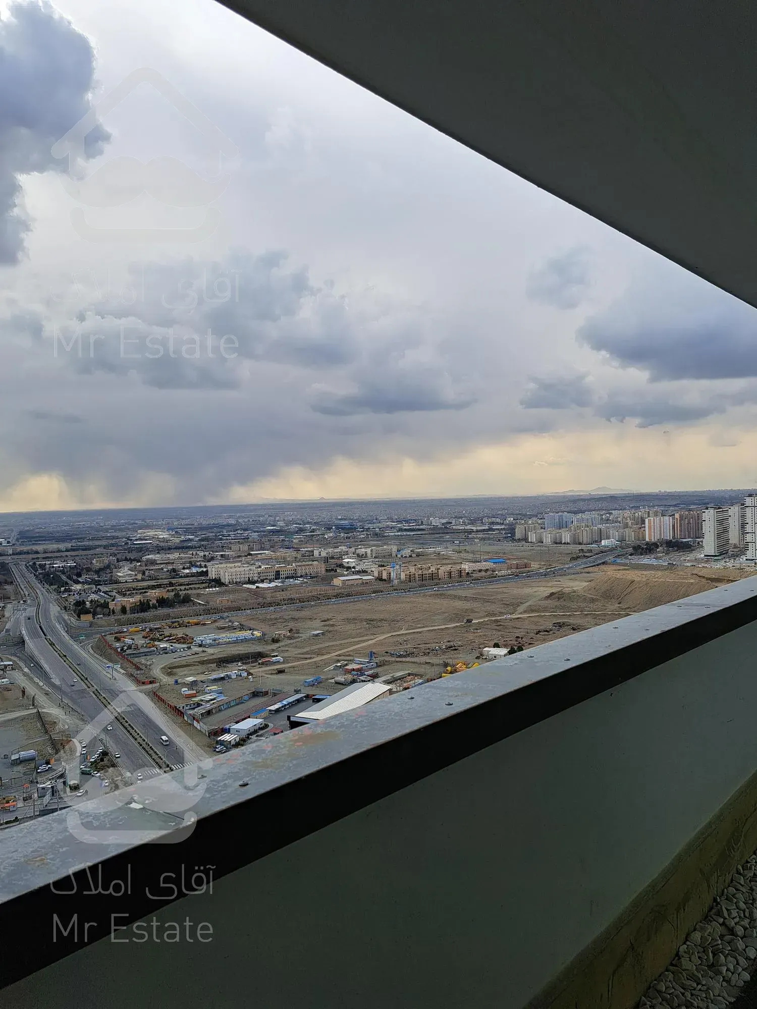 فروش آپارتمان/پنت هاوس/دیزاین شده/چیتگر/دریاچه خلیج فارس