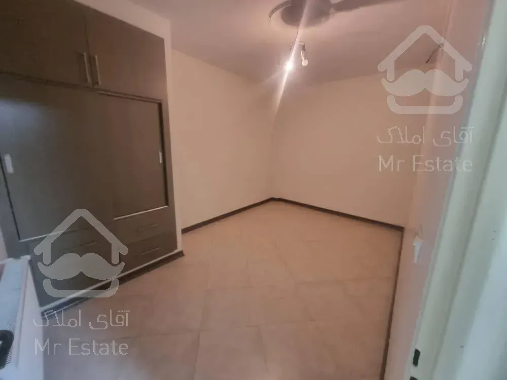 ۸۵ متر ( موقعیت اداری )