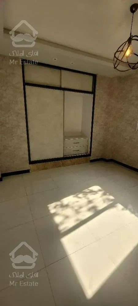 ویلا تریبلکس مدرن استخردار با تمامی امکانات در منطقه ای دنج