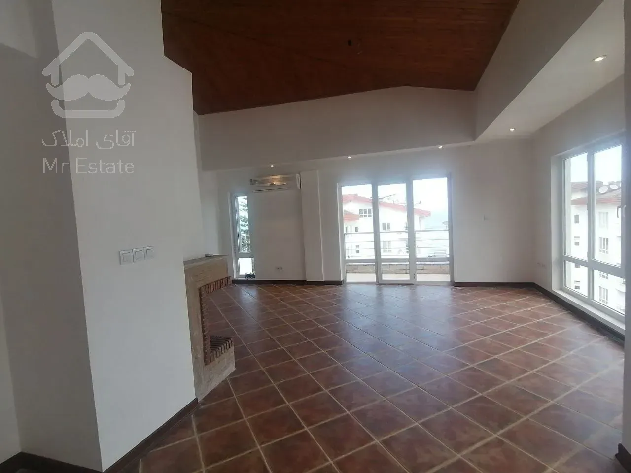 رهن و اجاره اپارتمان ساحلی شهرکی ویو دریا