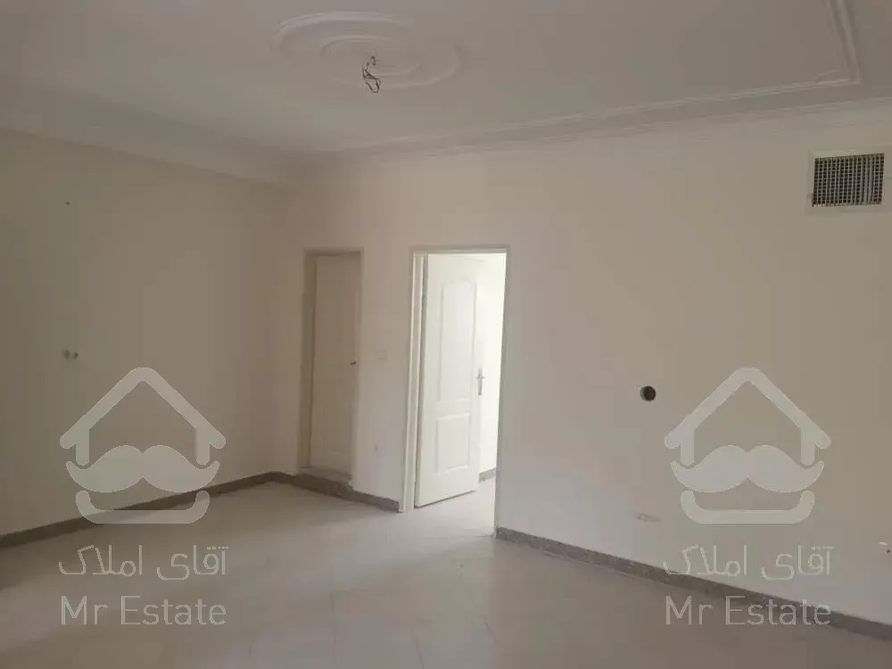 50متری/تک واحدی/پارکینگ سندی غیرمزاحم/غرق نور