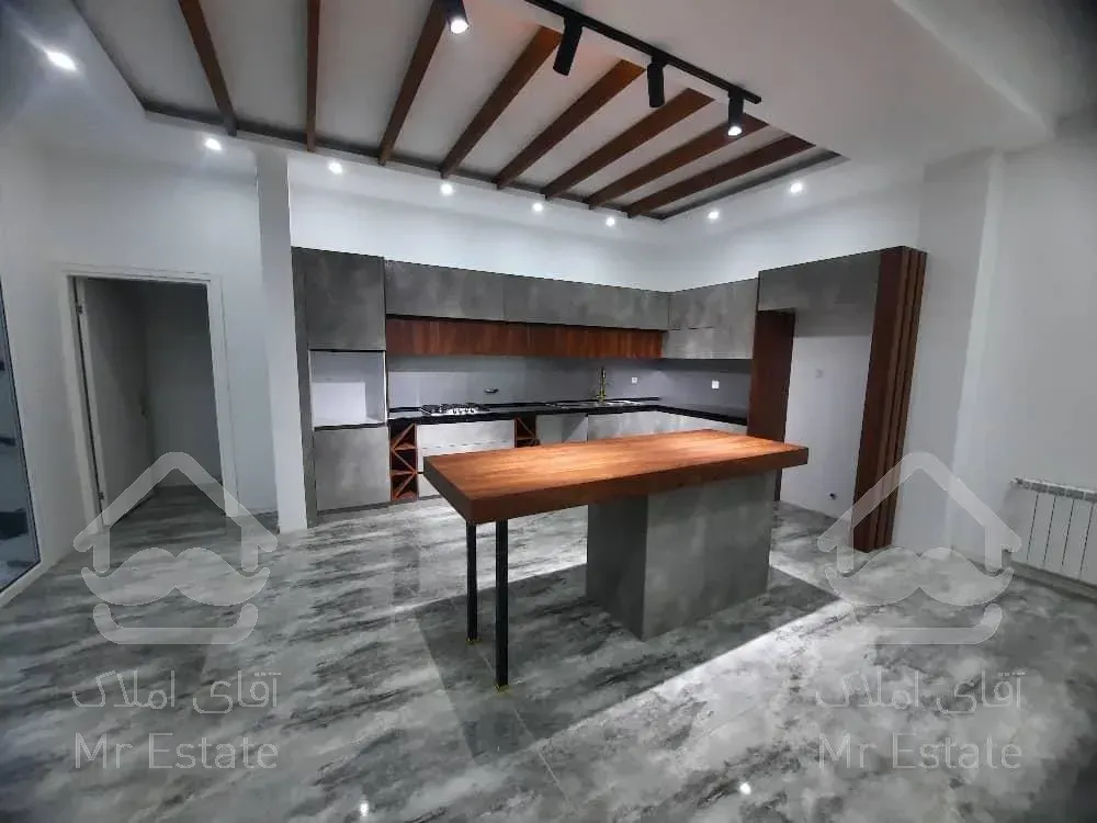 فروش ویلا در نوشهر استخر دار شهرکی سند دار کلید نخورده شیک