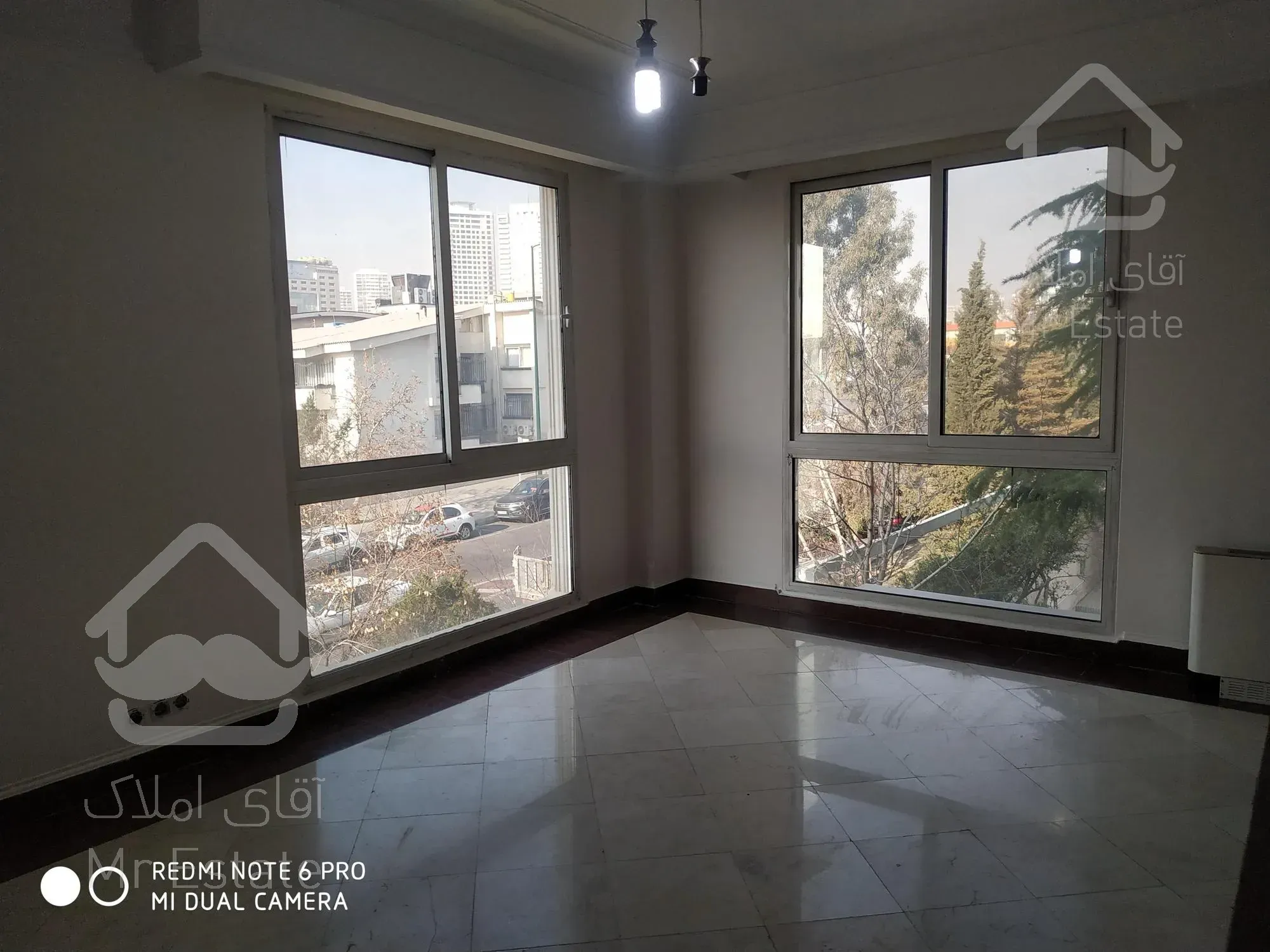 ۳۶۰متر / ۴خواب / بافت ویلایی شهرک غرب