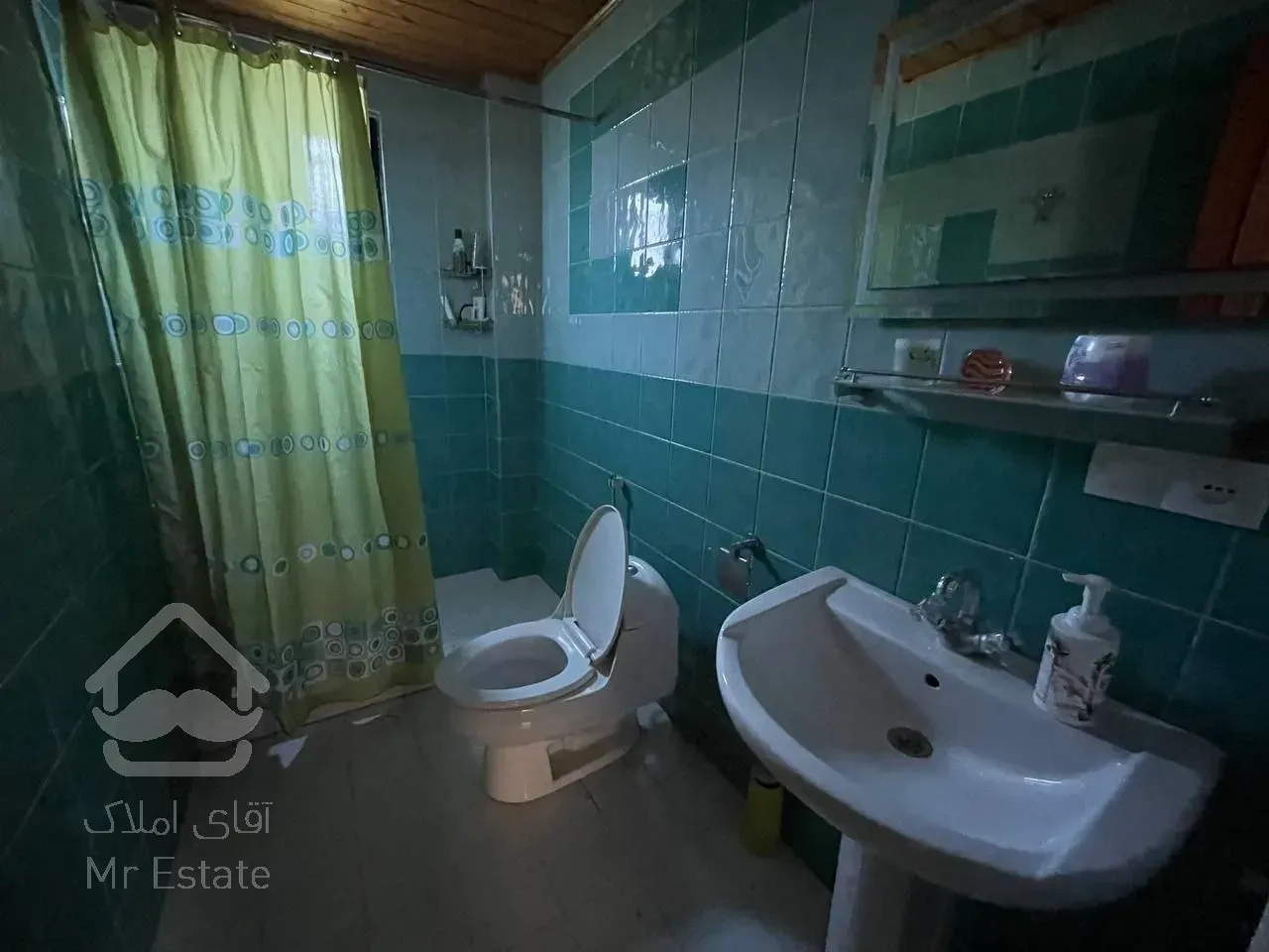 رهن و اجاره ویلا شهرکی مبله ۲۵۰متری سیاهرود