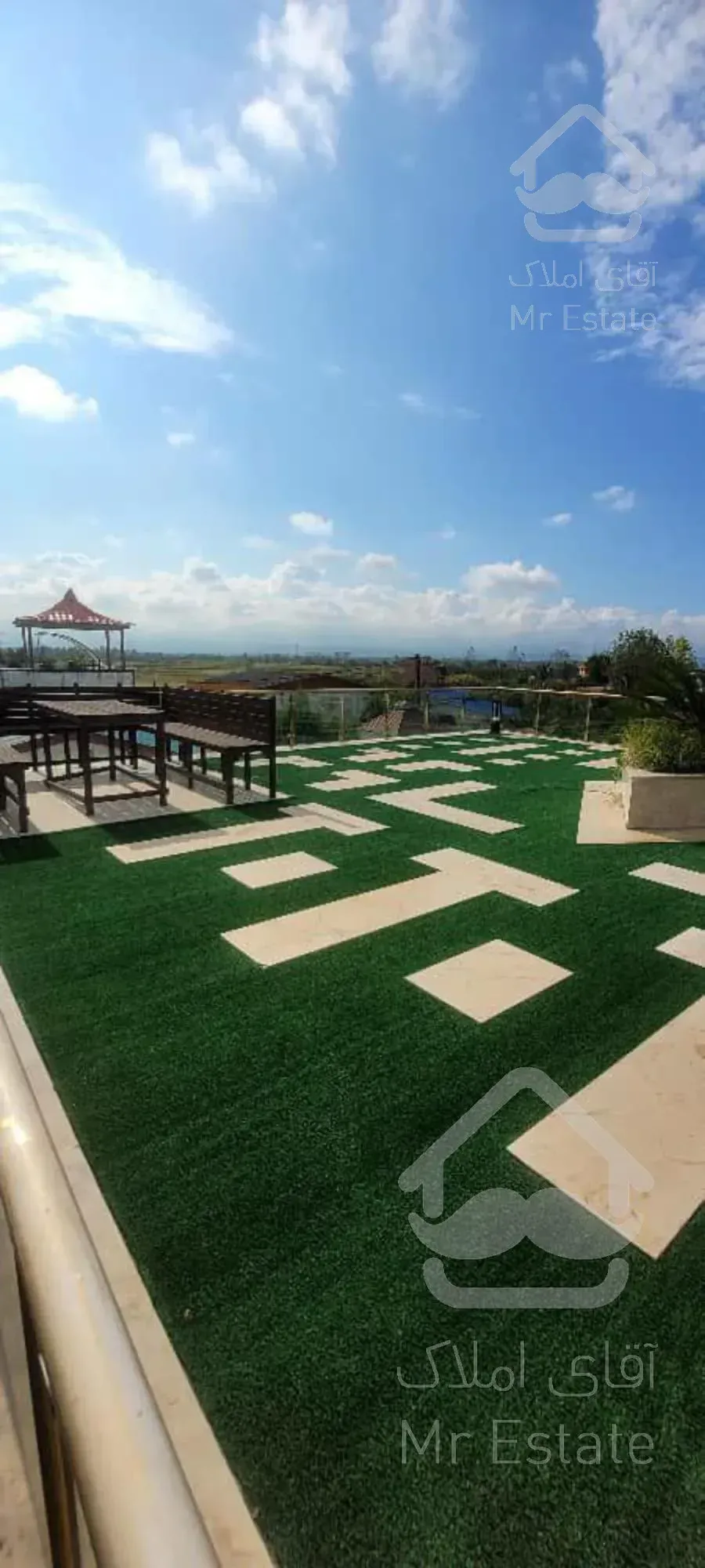 ویلا تریبلکس استخردار با روفگاردن ویو ابدی