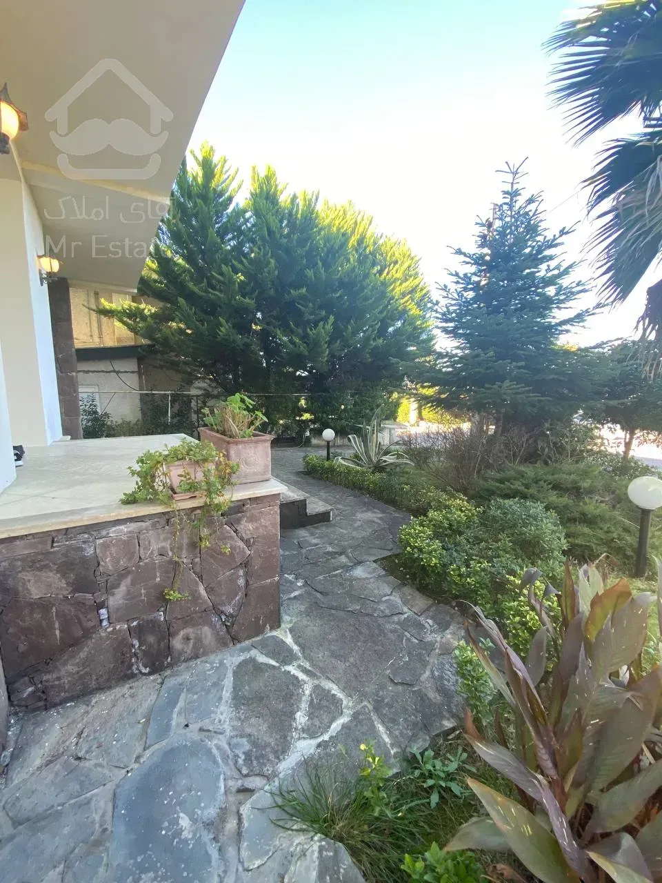 رهن و اجاره ویلا دوبلکس فرنیش شهرک برند