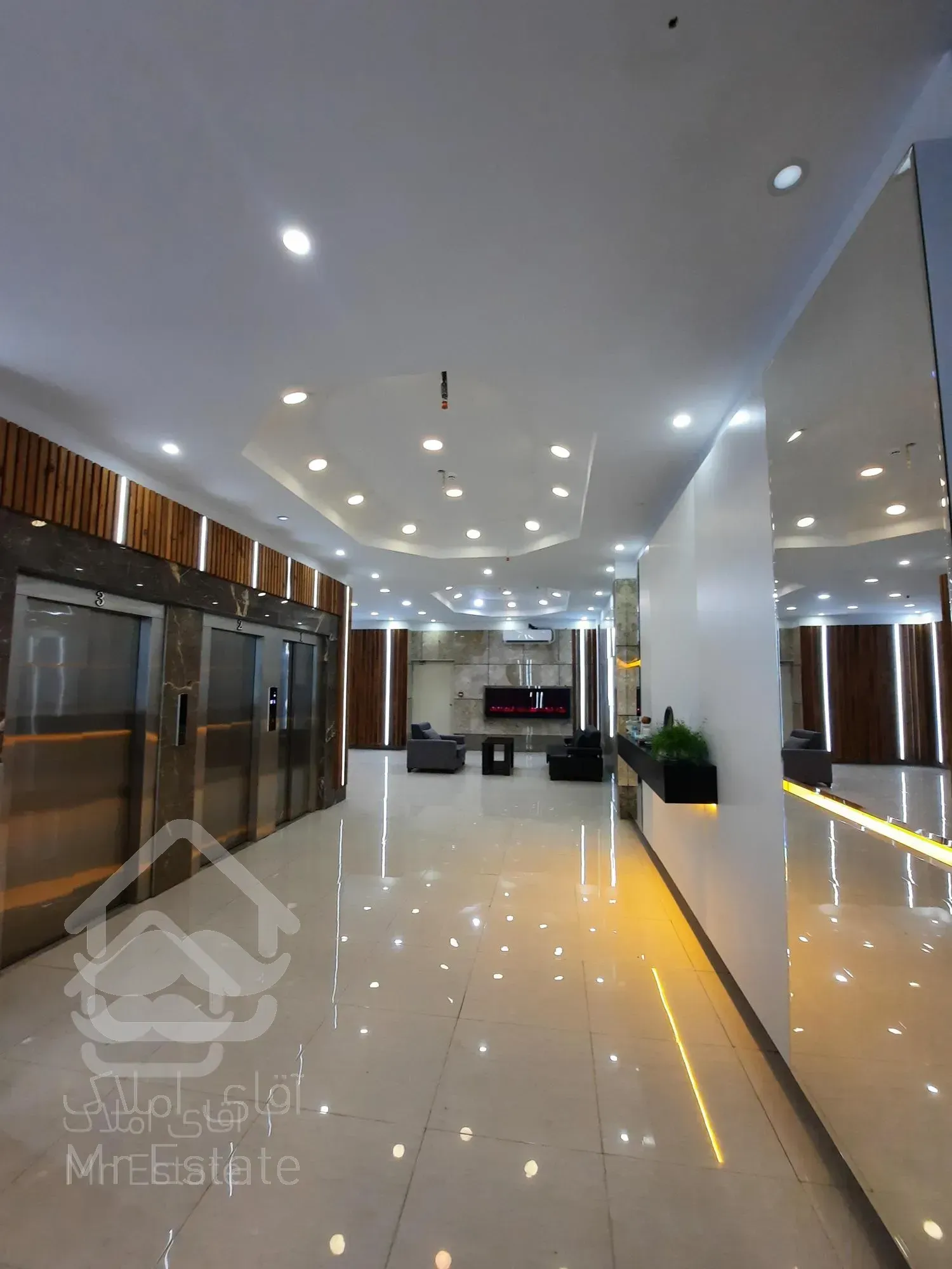 ۱۱۰متر نوساز + ۲ خواب / دریاچه باملند /طبقه آخر