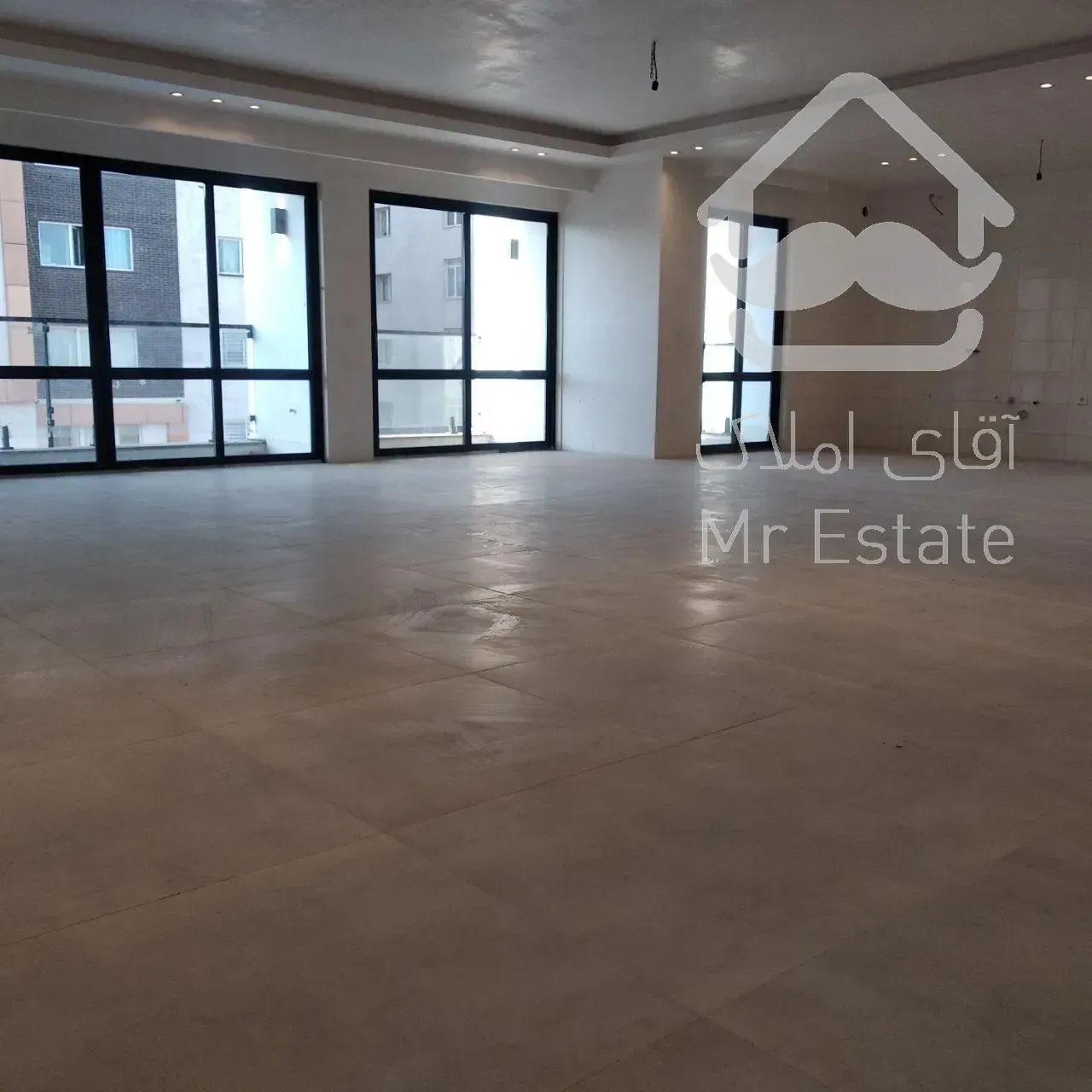 189 متری تک واحدی لوکس شهرجدید هشتگرد