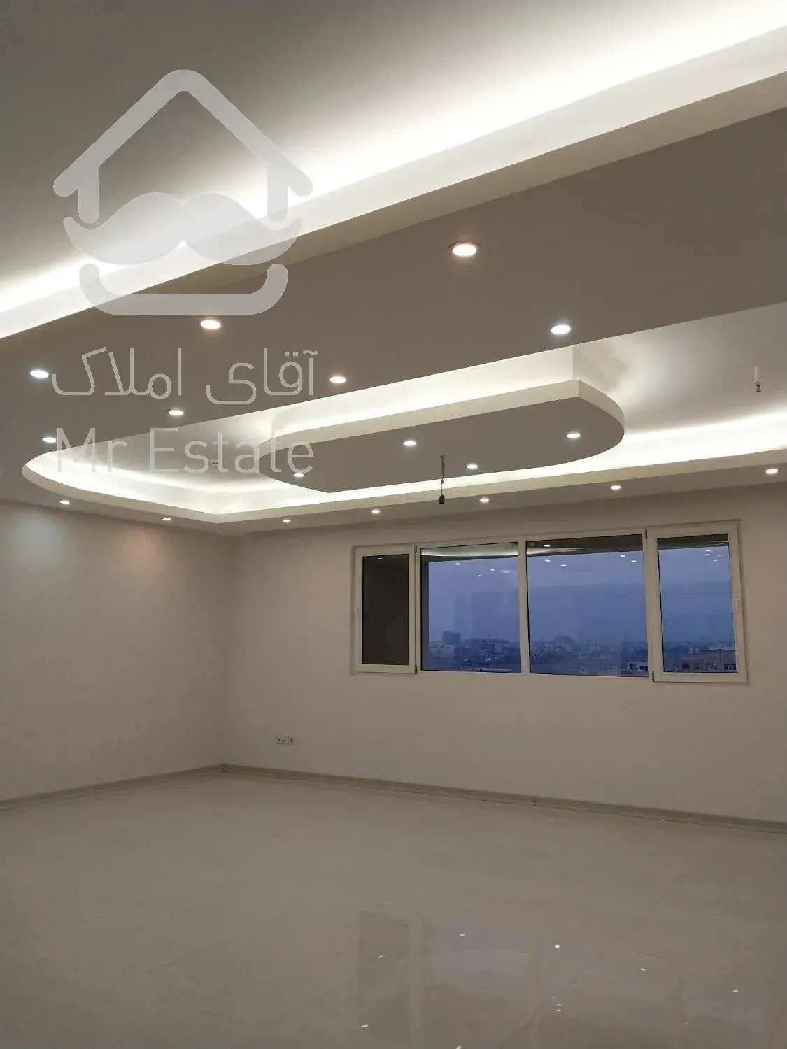 اجاره ویلائی ۳طبقه مستقل شهرک غرب