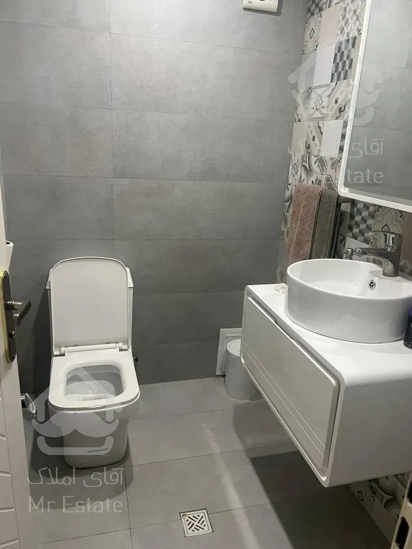 سعادت آباد بلوار ۲۴متری ۱۷۵متری ۳خواب