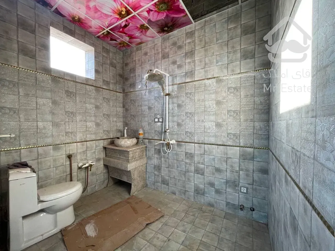 ویلا مدرن شهرک هکتاری