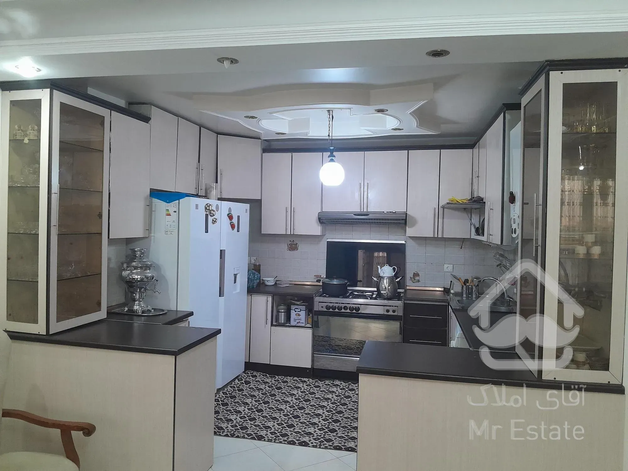 ۷۰متر /سالن پرده خور