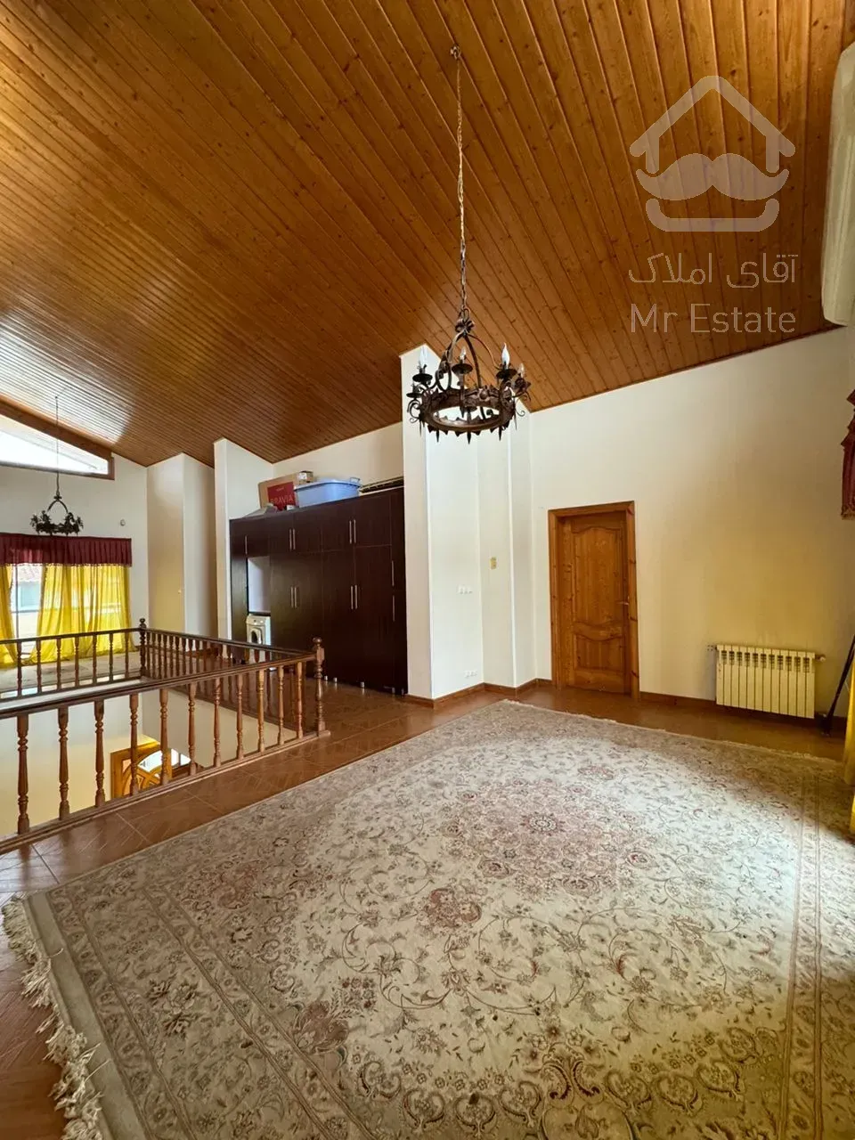 رهن و اجاره ویلا شهرک برند منطقه ۹۰۰متری وازیوار لوکس