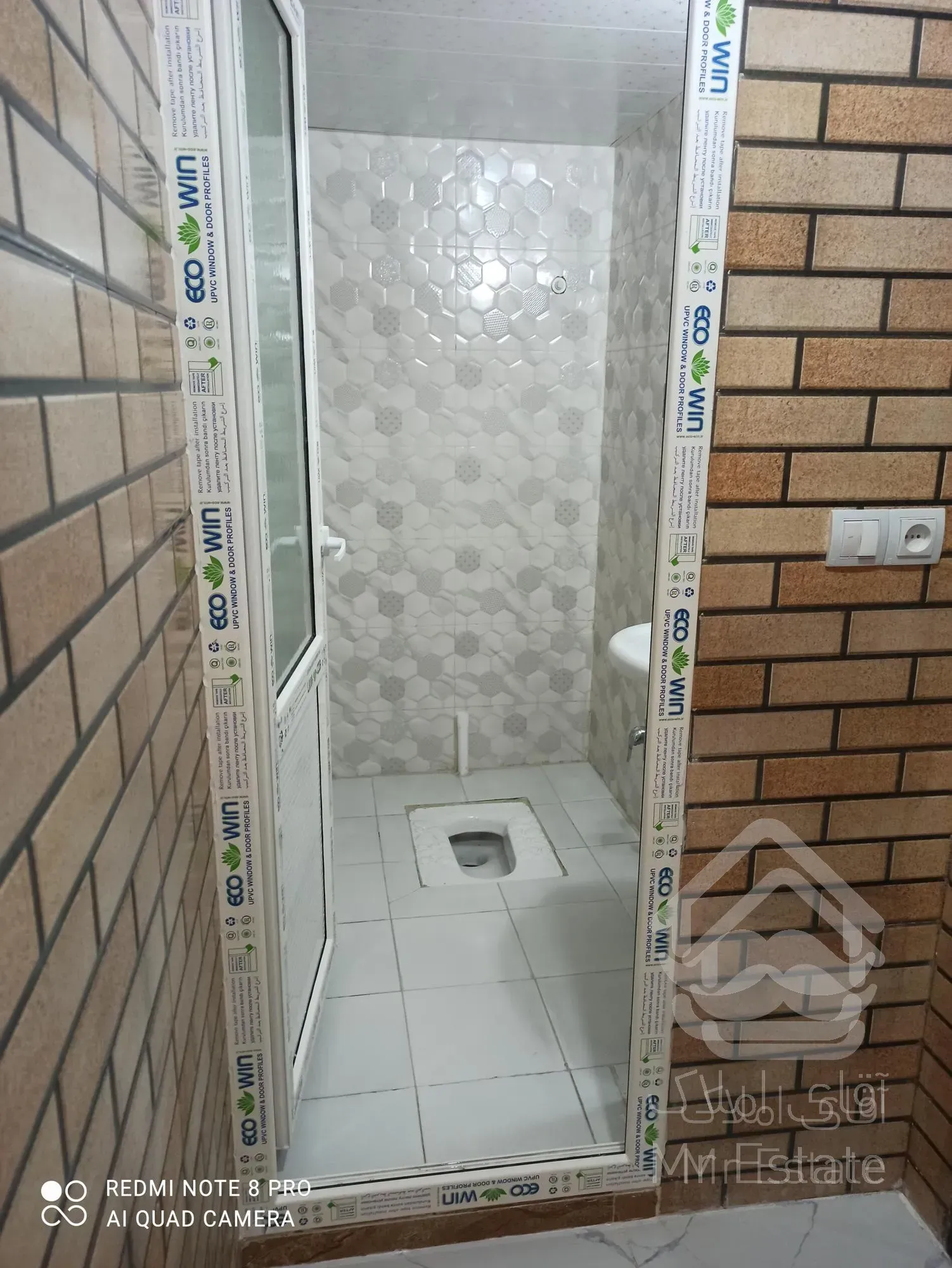 فروش منزل دو طبقه کلید نخورده شیراز - کرونی