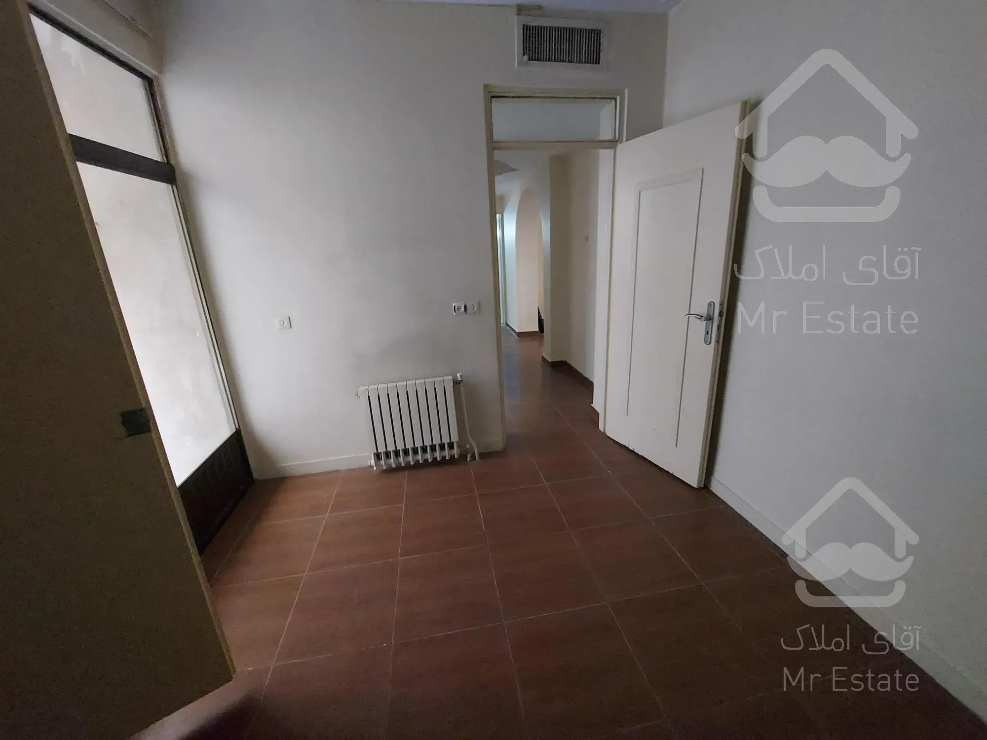 فروش آپارتمان ۱۰۳متر ۳خواب ایرانشهر مفتح جنوبی