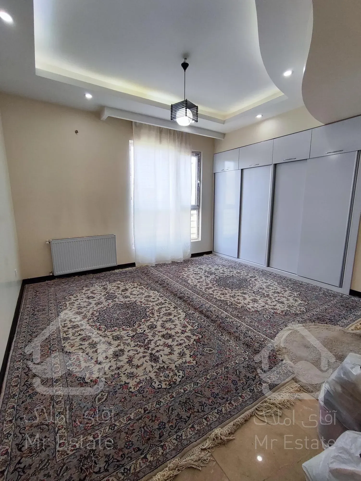 ۱۱۸متر۲خواب دهکده المپیک تک واحدی نوساز منطقه۲۲